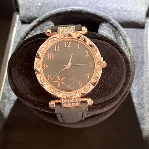 Quartz Rose Gold Costume Watch